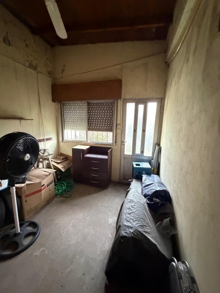 VENTA 2 PROPIEDADES SOBRE LOTE DE 461 MT2, EXCELENTE PARA 2 FAMILIAS O PARA INVERSION, CERCANIA A TRANSPORTE PUBLICO, TARIJA 1804 -TEMPERLEY-