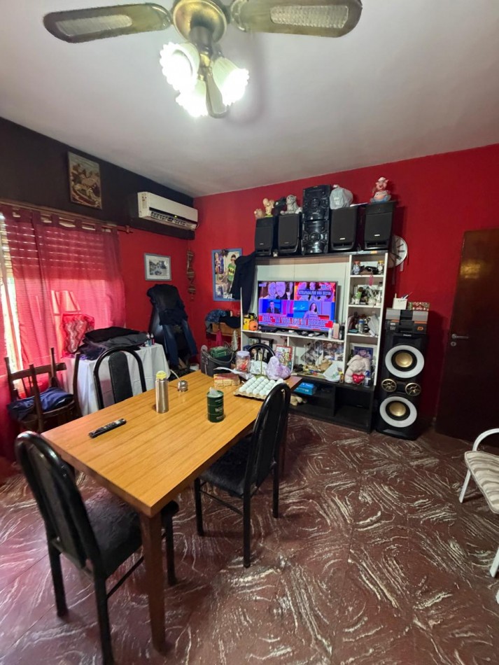 VENTA PH EN PLANTA ALTA 3 DORMITORIOS, TERRAZA CON PARRILLA Y GALERIA SEMICUBIERTA, A 3 CUADRAS DE AV EVA PERON AL 3700, COSTA RICA 836 -TEMPERLEY-