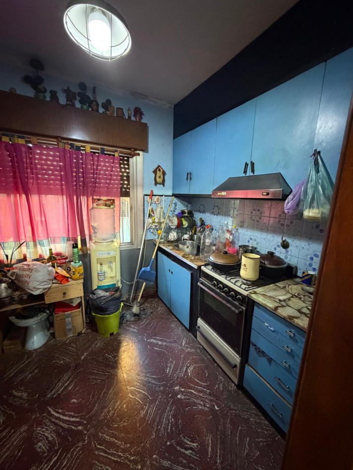 VENTA PH EN PLANTA ALTA 3 DORMITORIOS, TERRAZA CON PARRILLA Y GALERIA SEMICUBIERTA, A 3 CUADRAS DE AV EVA PERON AL 3700, COSTA RICA 836 -TEMPERLEY-
