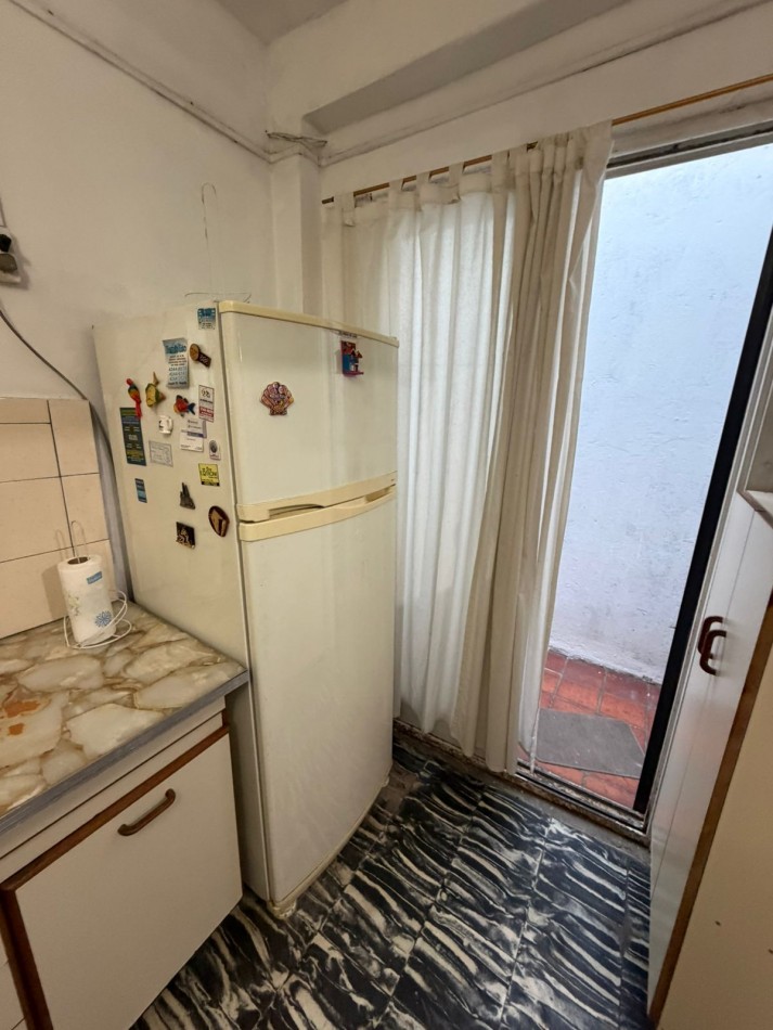 ALQUILER PH DOS AMBIENTES MAS HABITACION AUXILIAR AMOBLADO ZEBALLOS 895 TEMPERLEY