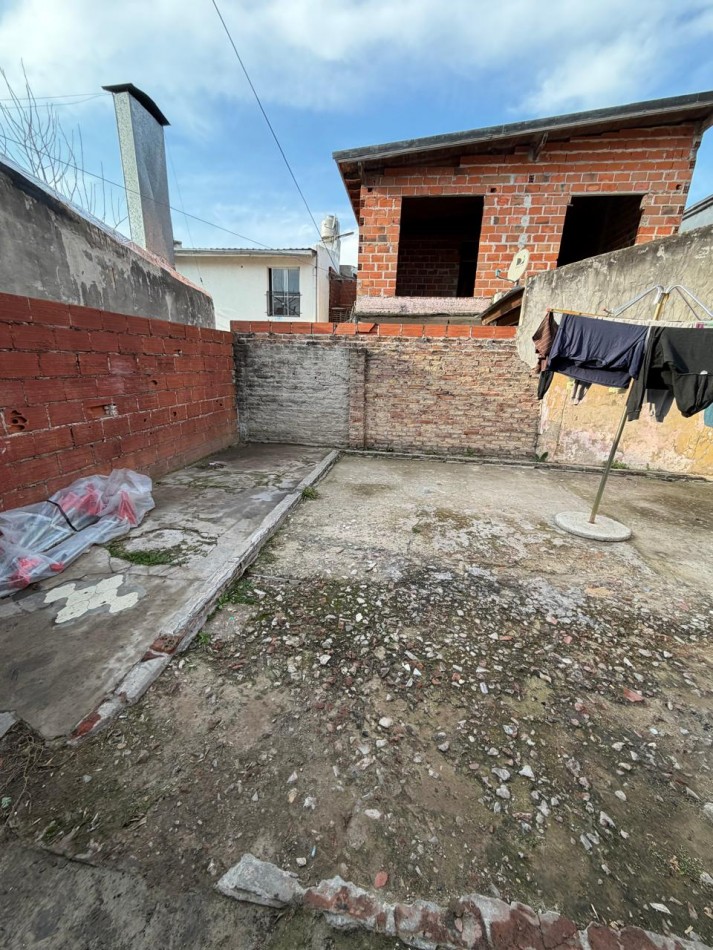 VENTA PH AL FRENTE TRES AMBIENTES, NUEVA YORK 182 E/ALEMANIA Y DINAMARCA -TEMPERLEY-