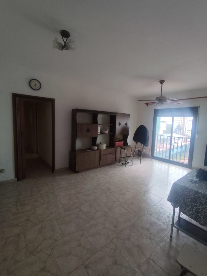 ALQUILER 4 AMBIENTES SUPER AMPLIO EN COMPLEJO HABITACIONAL WILDE -LAS FLORES 1600 WILDE-