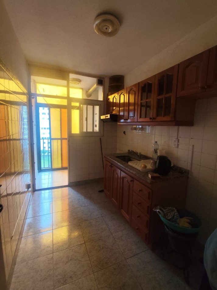 ALQUILER 4 AMBIENTES SUPER AMPLIO EN COMPLEJO HABITACIONAL WILDE -LAS FLORES 1600 WILDE-