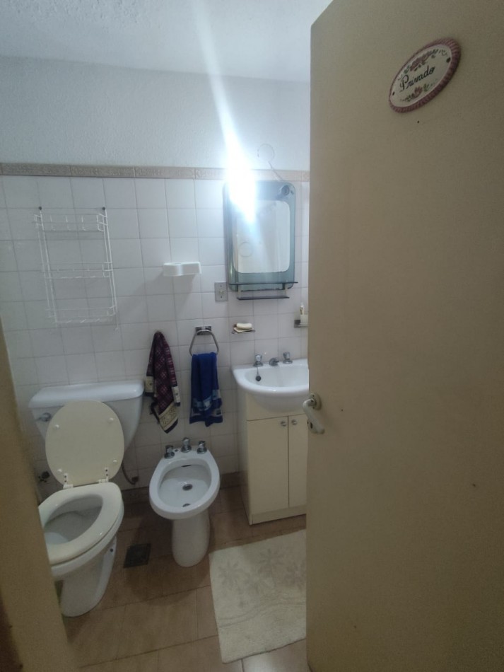 ALQUILER 4 AMBIENTES SUPER AMPLIO EN COMPLEJO HABITACIONAL WILDE -LAS FLORES 1600 WILDE-