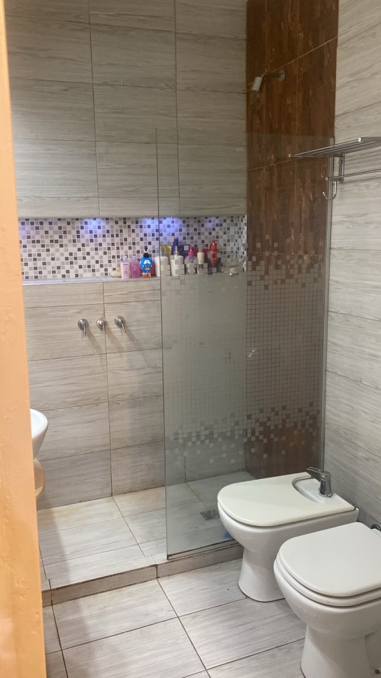 ALQUILER PH 3 AMBIENTES C/PATIO S/EXPENSAS - FLORENCIO VARELA 829 GERLI-