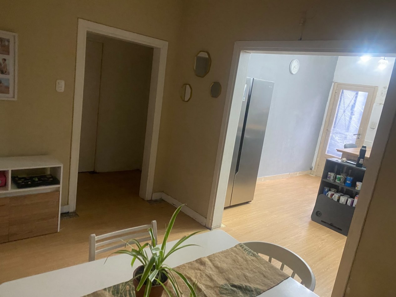 ALQUILER PH 3 AMBIENTES C/PATIO S/EXPENSAS - FLORENCIO VARELA 829 GERLI-