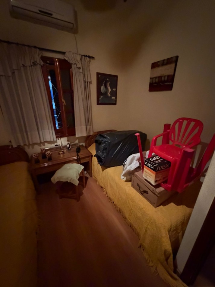 HERMOSA CASA 4 AMBIENTES CON QUINCHO, EL CHINGOLO 1200 -TEMPERLEY-