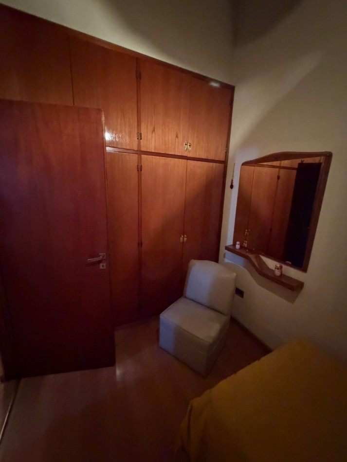 HERMOSA CASA 4 AMBIENTES CON QUINCHO, EL CHINGOLO 1200 -TEMPERLEY-