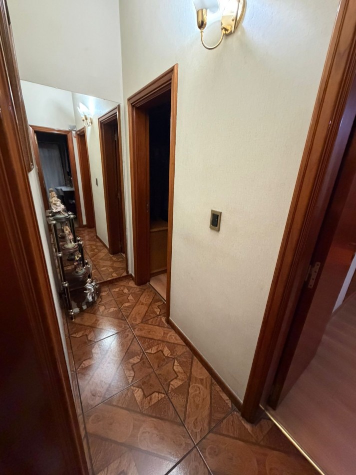 HERMOSA CASA 4 AMBIENTES CON QUINCHO, EL CHINGOLO 1200 -TEMPERLEY-