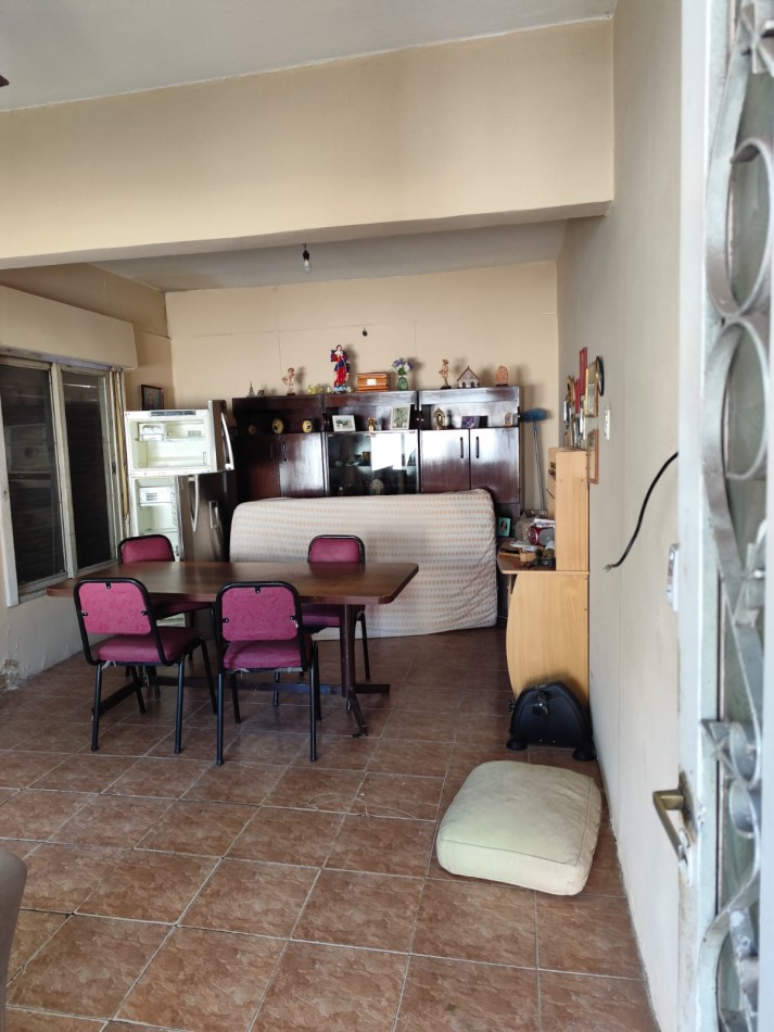 ALQUILER PH AL FONDO 3 AMBIENTES CON PATIO Y LAVADERO - RIVADAVIA 1372 TEMPERLEY