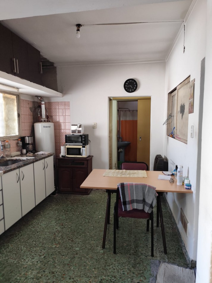 ALQUILER PH AL FONDO 3 AMBIENTES CON PATIO Y LAVADERO - RIVADAVIA 1372 TEMPERLEY