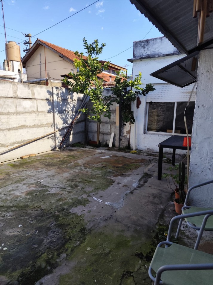 ALQUILER PH AL FONDO 3 AMBIENTES CON PATIO Y LAVADERO - RIVADAVIA 1372 TEMPERLEY