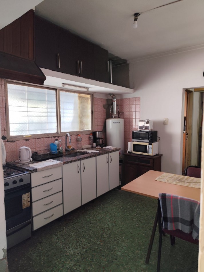 ALQUILER PH AL FONDO 3 AMBIENTES CON PATIO Y LAVADERO - RIVADAVIA 1372 TEMPERLEY