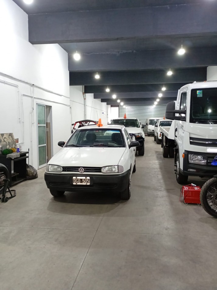 ALQUILER IMPORTANTE GALPON/LOCAL -AV EVA PERON 550 TEMPERLEY-