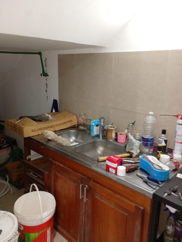 ALQUILER IMPORTANTE GALPON/LOCAL -AV EVA PERON 550 TEMPERLEY-