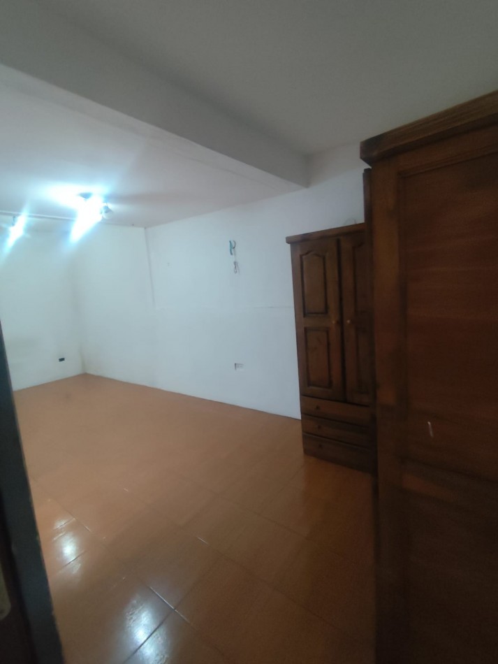 ALQUILER PH 3 AMBIENTES CON TERRAZA -JOAQUIN V GONZALEZ 27 TEMPERLEY-