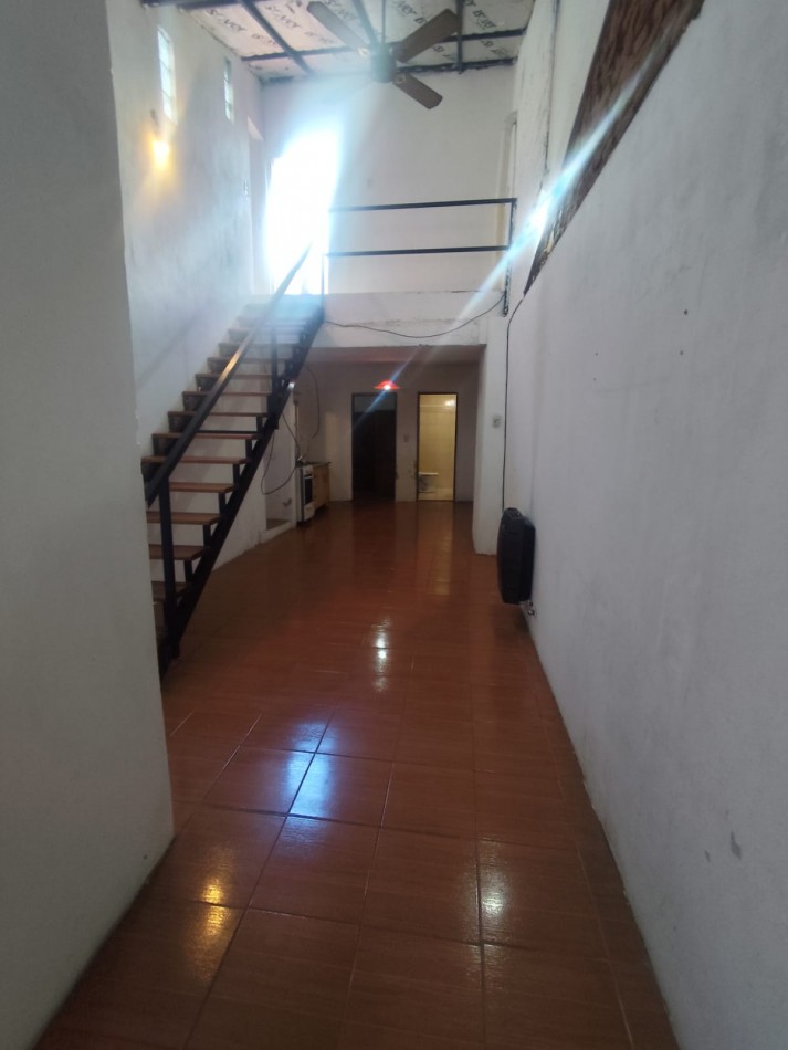 ALQUILER PH 3 AMBIENTES CON TERRAZA -JOAQUIN V GONZALEZ 27 TEMPERLEY-