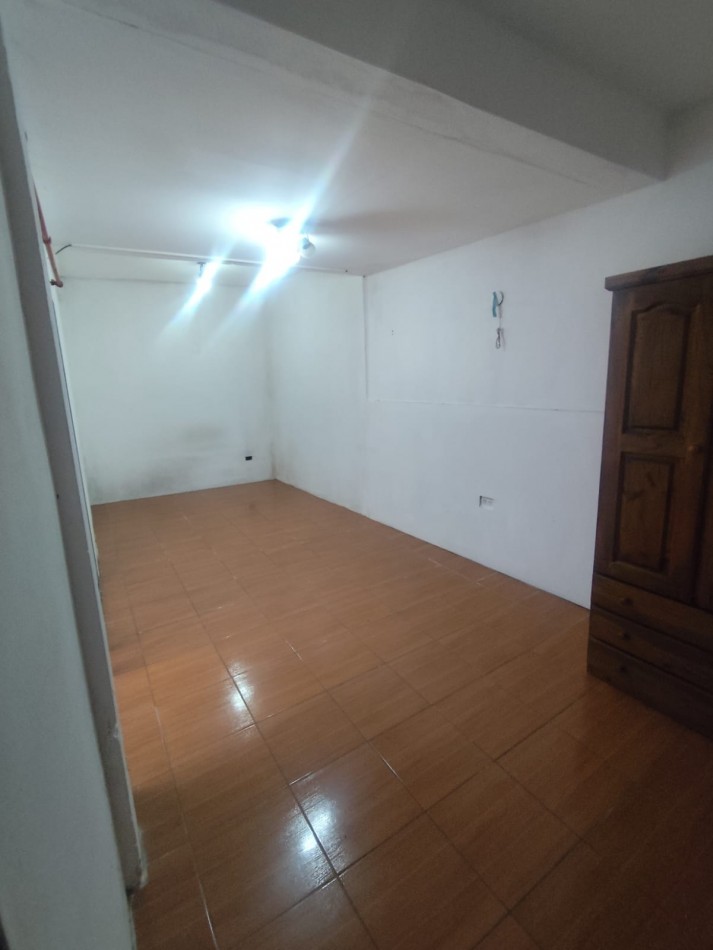 ALQUILER PH 3 AMBIENTES CON TERRAZA -JOAQUIN V GONZALEZ 27 TEMPERLEY-
