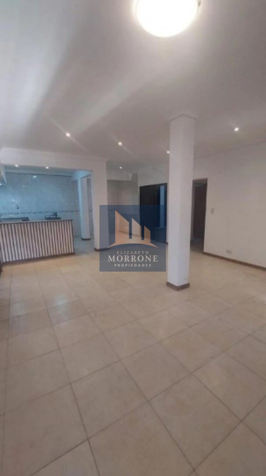 VENTA CASA RECICLADA 3 AMBIENTES CON PATIO Y TERRAZA, REP. DEL LIBANO 2000 -GERLI-