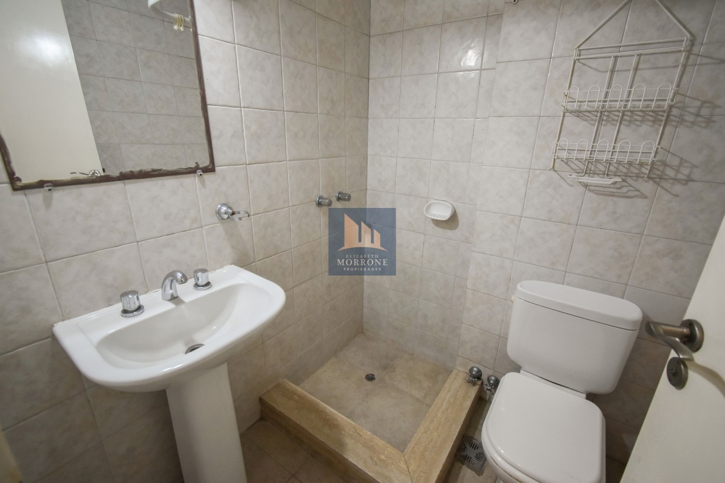 VENTA HERMOSO DEPARTAMENTO APTO CREDITO 3 AMBIENTES CON COCHERA COMPLEJO OLIDEN, OLIDEN 1180 -LOMAS DE ZAMORA-