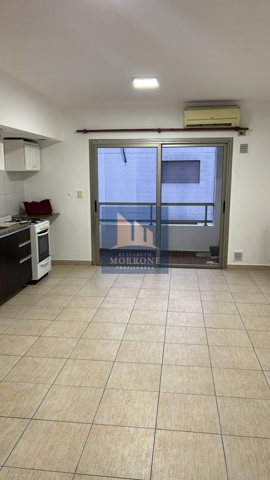 ALQUILER HERMOSO MONOAMBIENTE 3ER PISO -BYNNON 1500 ADROGUE-