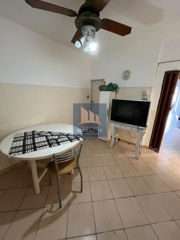 -RESERVADO-ALQUILER PH 2 AMBIENTES LISTO PARA MUDARSE, A 1 CUADRA Y MEDIA DE AV EVA PERON, GUEMES 1025 -TEMPERLEY-