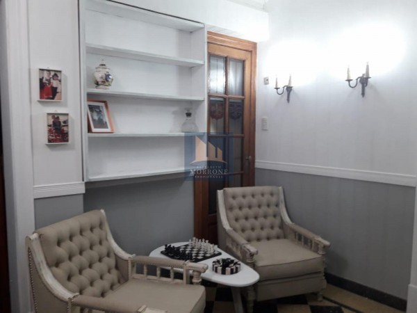 HERMOSA CASA ESTILO INGLES ZONA RESIDENCIAL  GRIGERA 600 -BANFIELD OESTE-