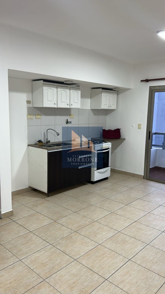 ALQUILER HERMOSO MONOAMBIENTE 3ER PISO -BYNNON 1500 ADROGUE-