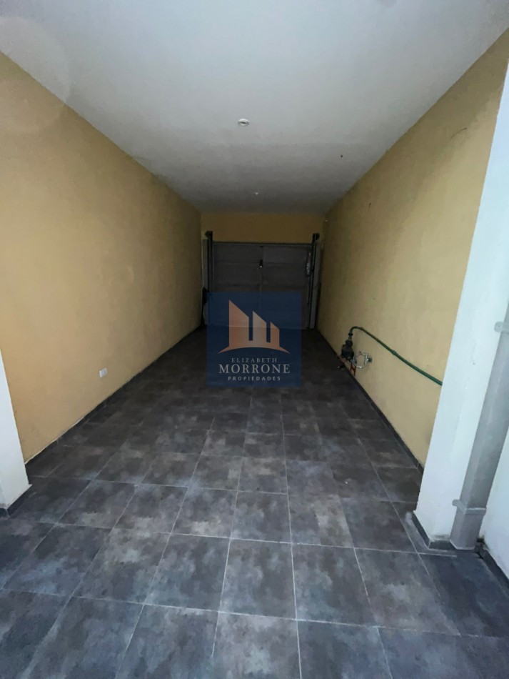 ALQUILER HERMOSO DUPLEX DE CATEGORIA: CON 2 DORMITORIOS, PATIO Y GARAGE CON PORTON AUTOMATICO, ACHUPALLAS 1045 ESQ CONDARCO -TEMPERLEY-
