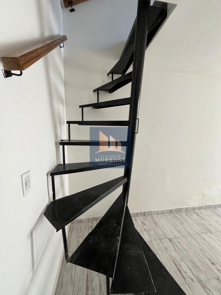 VENTA PH INTERNO 3 AMBIENTES A MEDIA CUADRA DE AVENIDA EVA PERON AL 2200, RAVEL 60 -TEMPERLEY-