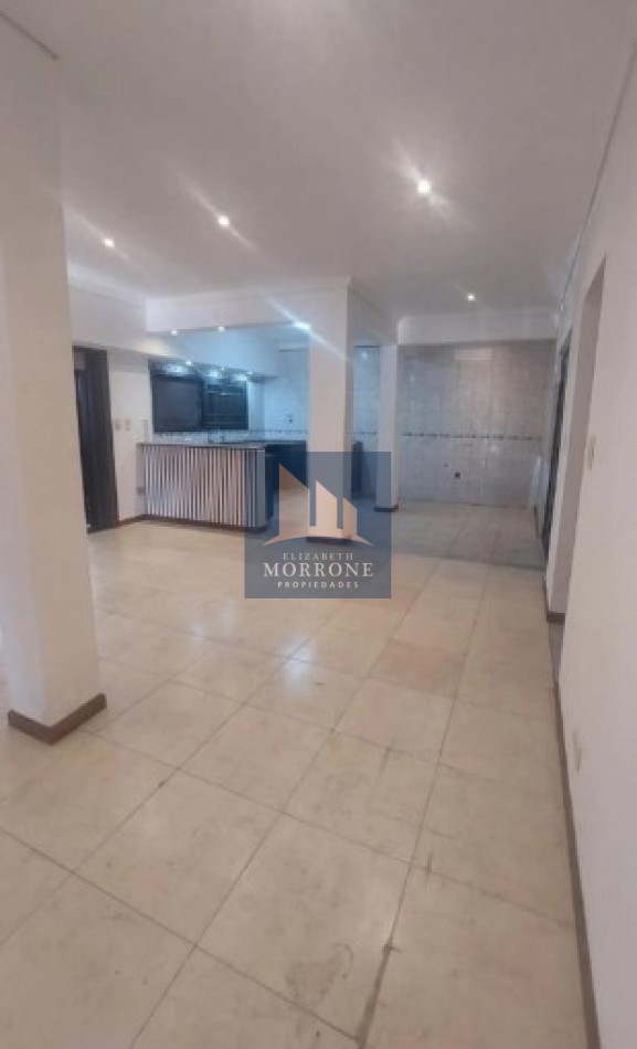 VENTA CASA RECICLADA 3 AMBIENTES CON PATIO Y TERRAZA, REP. DEL LIBANO 2000 -GERLI-