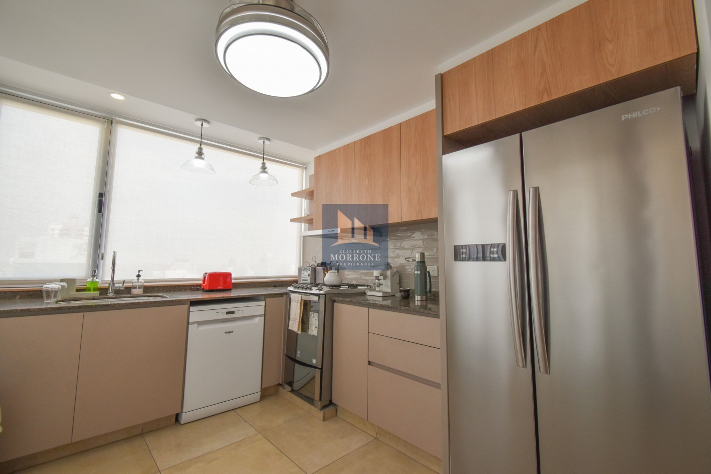 VENTA IMPRESIONANTE SEMIPISO AL FRENTE CON 3 DORMITORIOS, 2 COCHERAS Y AMENITIES, BELGRANO 1529 -BANFIELD-