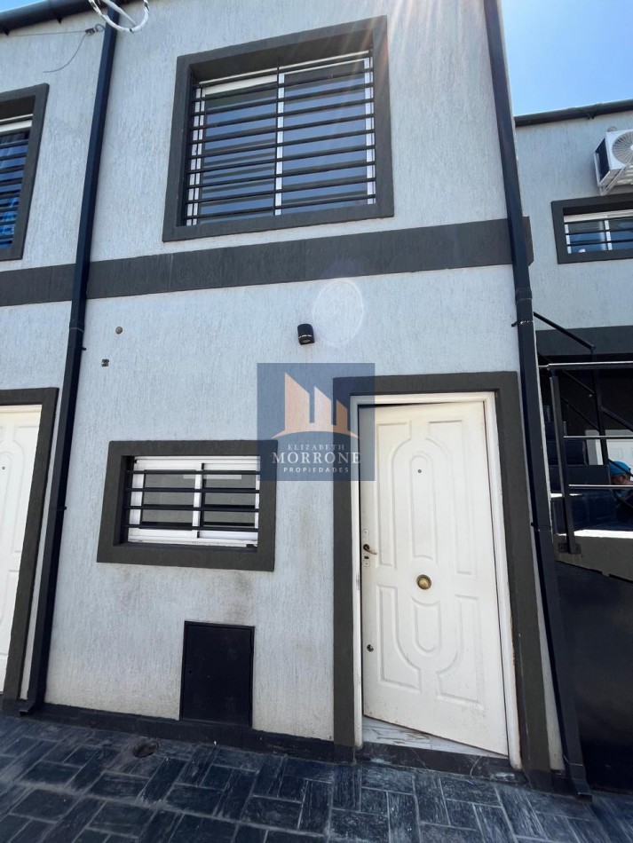 VENTA PH INTERNO 3 AMBIENTES A MEDIA CUADRA DE AVENIDA EVA PERON AL 2200, RAVEL 60 -TEMPERLEY-