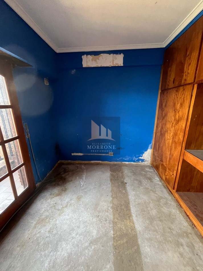 IMPORTANTE CHALET DE CATEGORIA CON 3 DORMITORIOS, SOTANO PARA VARIOS AUTOS Y PARQUE, LA CALANDRIA 4000 -SAN JOSE-