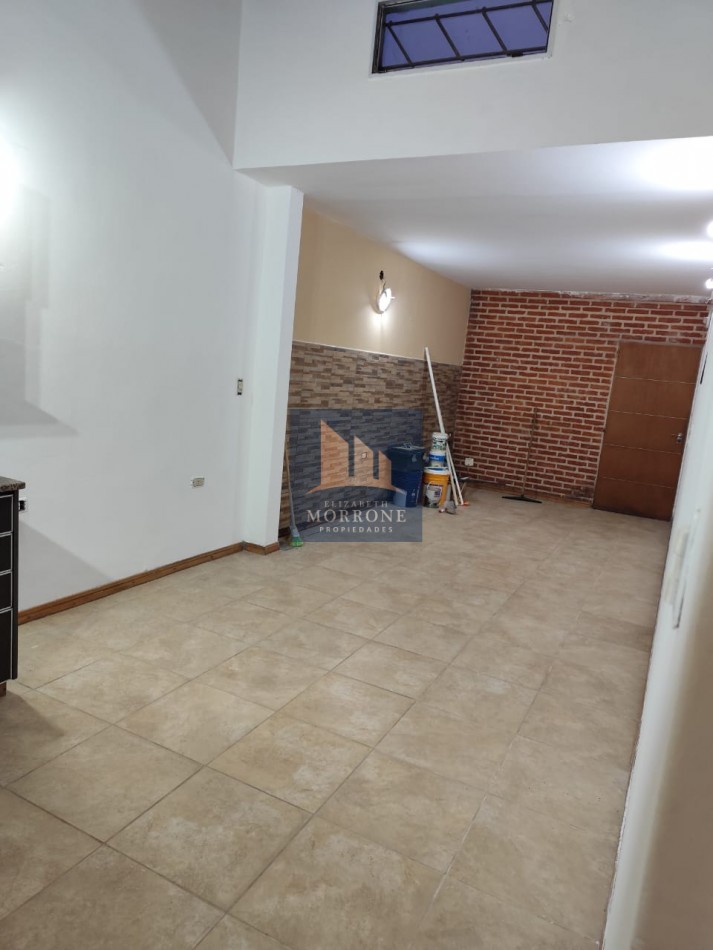 ALQUILER PH 2 AMBIENTES CON GARAGE, LITUANIA 424 -TEMPERLEY-