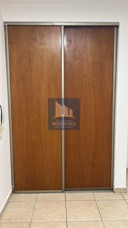 ALQUILER HERMOSO MONOAMBIENTE 3ER PISO -BYNNON 1500 ADROGUE-