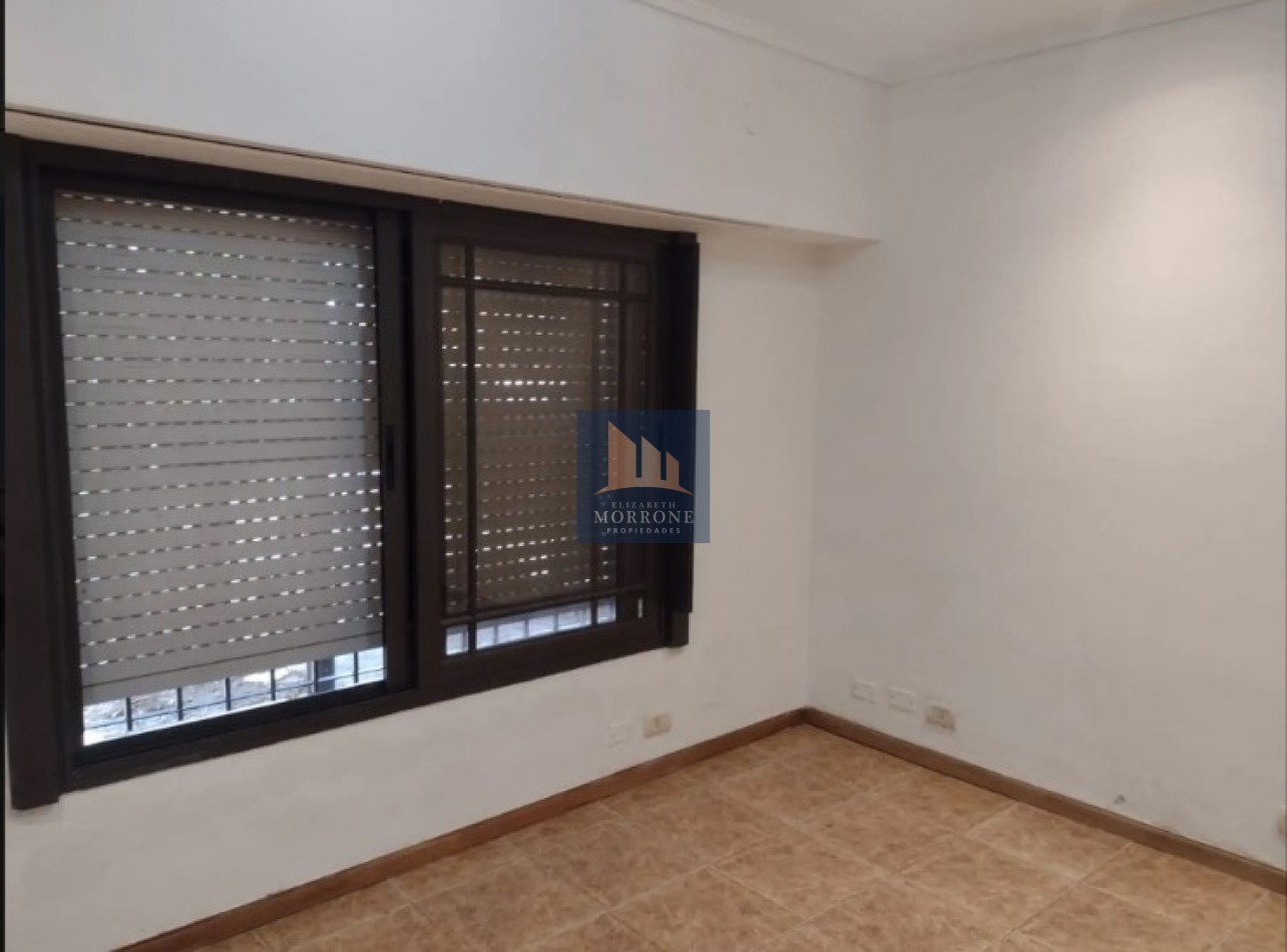 VENTA CASA RECICLADA 3 AMBIENTES CON PATIO Y TERRAZA, REP. DEL LIBANO 2000 -GERLI-