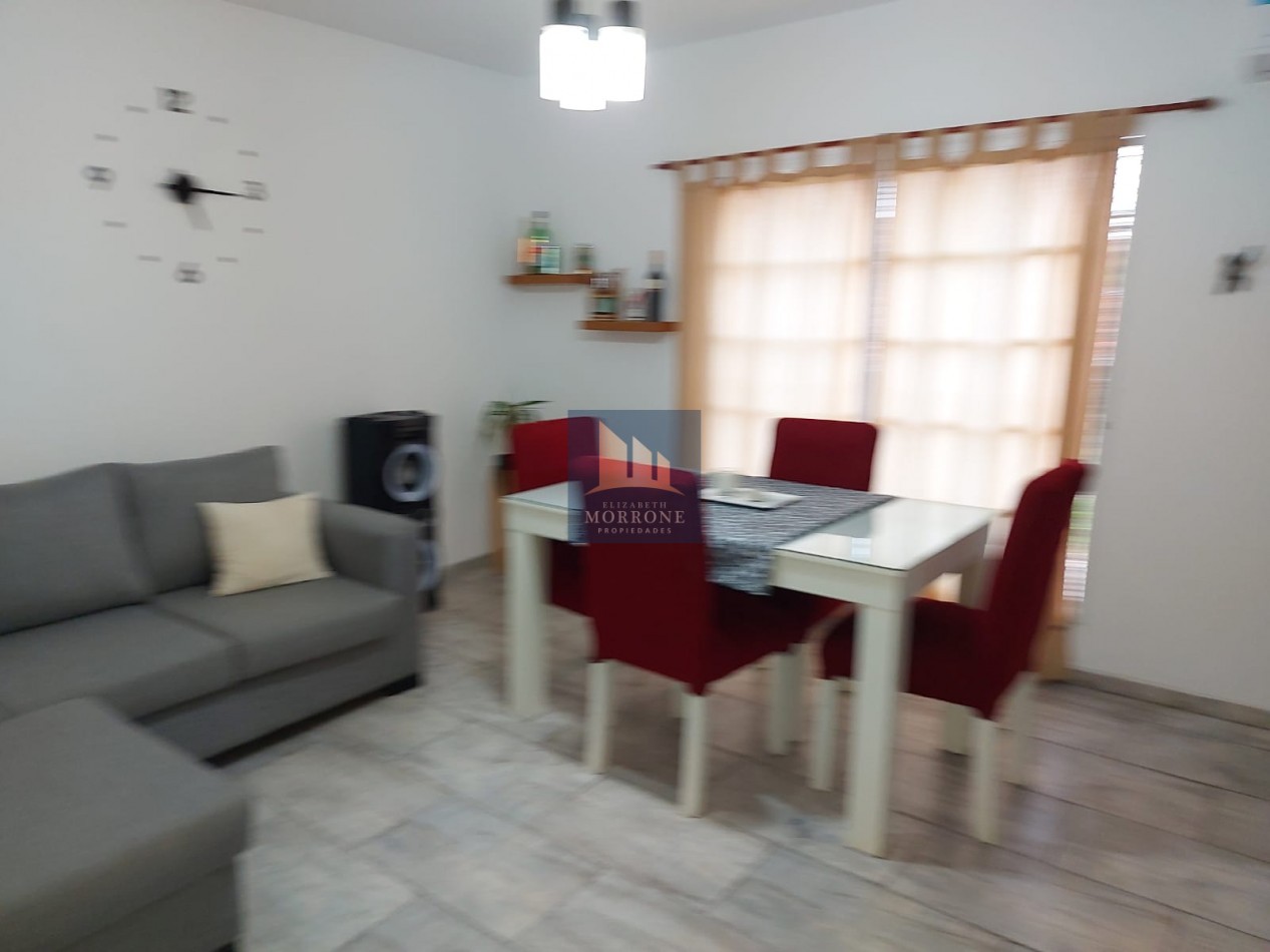 ALQUILER POR UN AÑO, EN 1ER PISO  DOS AMBIENTES CHUBUT 680 - SAN JOSE- ALMIRANTE BROWN (SIN MUEBLES) PAREJA O PERSONA SOLA -AUMENTO SEMESTRAL-
