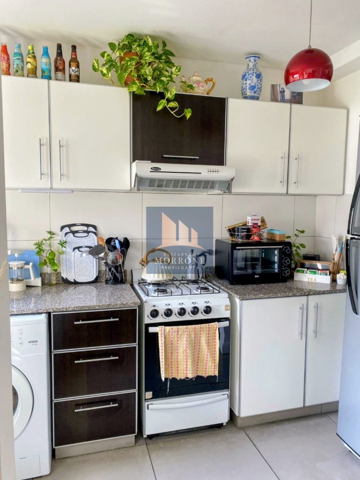 VENTA EXCELENTE DEPARTAMENTO DOS AMBIENTES CON BALCON, SIN COCHERA BASAVILVASO 1768 LANUS ESTE