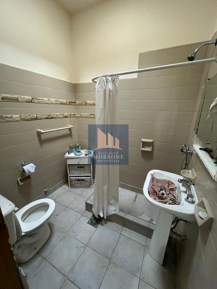 -RESERVADO-ALQUILER PH 2 AMBIENTES LISTO PARA MUDARSE, A 1 CUADRA Y MEDIA DE AV EVA PERON, GUEMES 1025 -TEMPERLEY-