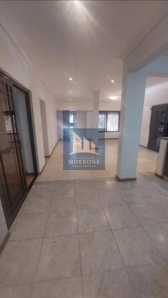 VENTA CASA RECICLADA 3 AMBIENTES CON PATIO Y TERRAZA, REP. DEL LIBANO 2000 -GERLI-