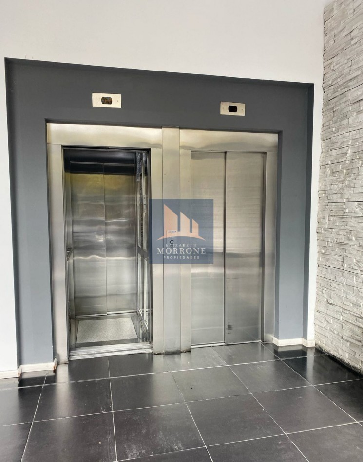 VENTA EXCELENTE DEPARTAMENTO DOS AMBIENTES CON BALCON, SIN COCHERA BASAVILVASO 1768 LANUS ESTE