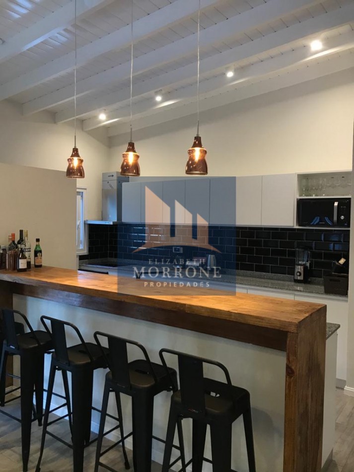 VENTA ESPECTACULAR CASA 5 DORMITORIOS 4 BAÑOS Y AMENITIES - BARRIO DEPORTIVO COSTA ESMERALDA-
