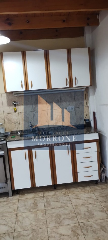 ALQUILER PH  AMBIENTES CON PATIO S/COCHERAS SIN EXPENSAS -CHUBUT 680 SAN JOSE, ALTE BROWN-