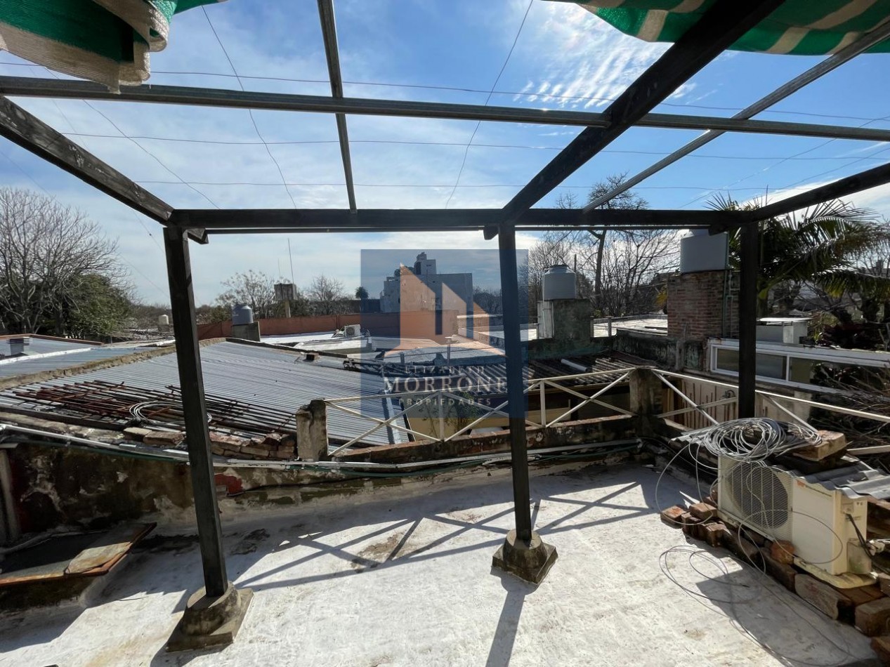 VENTA PH APTO CREDITO 3 DORMITORIOS, QUINCHO Y JARDIN AL FRENTE, ROSALES 3095 -JOSE MARMOL-