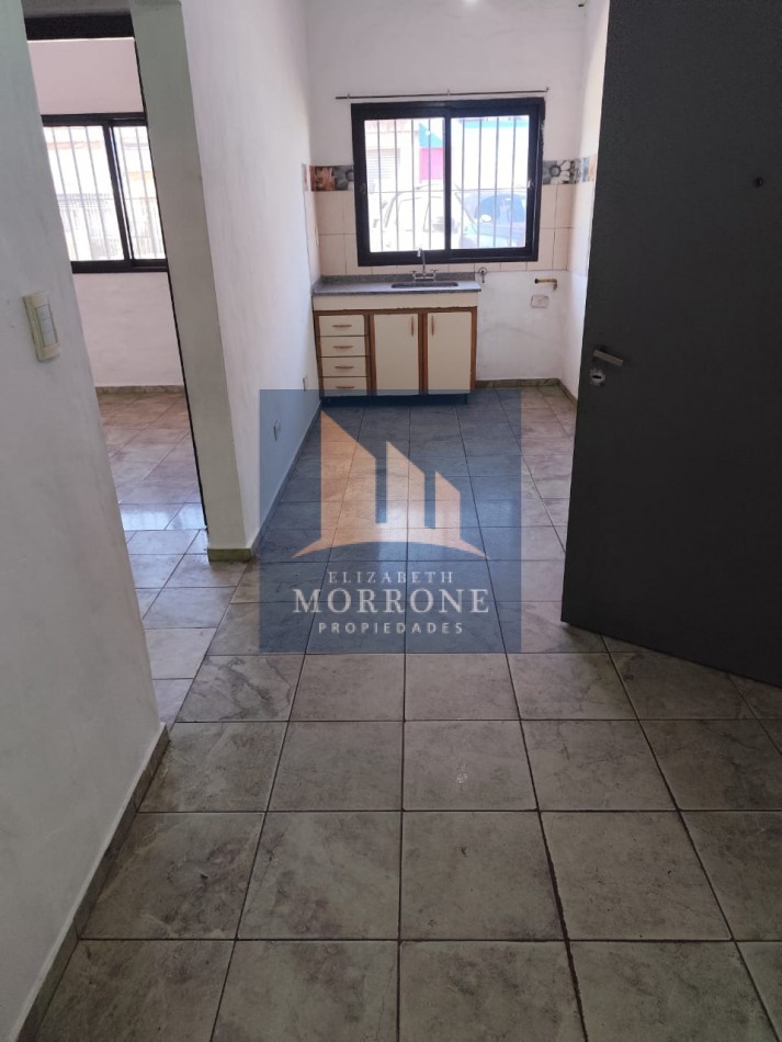 ALQUILER PH EN PLANTA BAJA POR INGRESO COMPARTIDO 3 AMBIENTES, CON PATIO, CHURRINCHE 4112 -TEMPERLEY-
