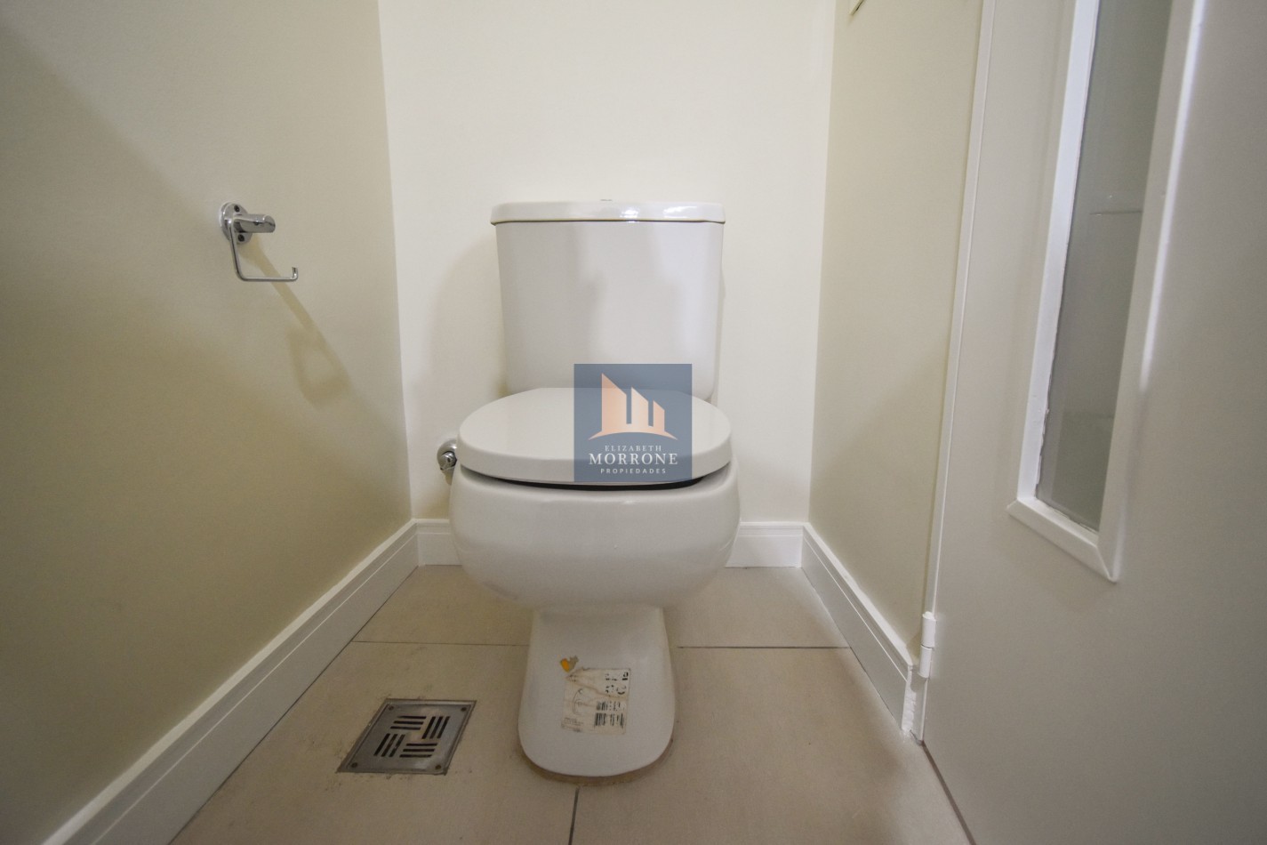 VENTA IMPRESIONANTE SEMIPISO AL FRENTE CON 3 DORMITORIOS, 2 COCHERAS Y AMENITIES, BELGRANO 1529 -BANFIELD-