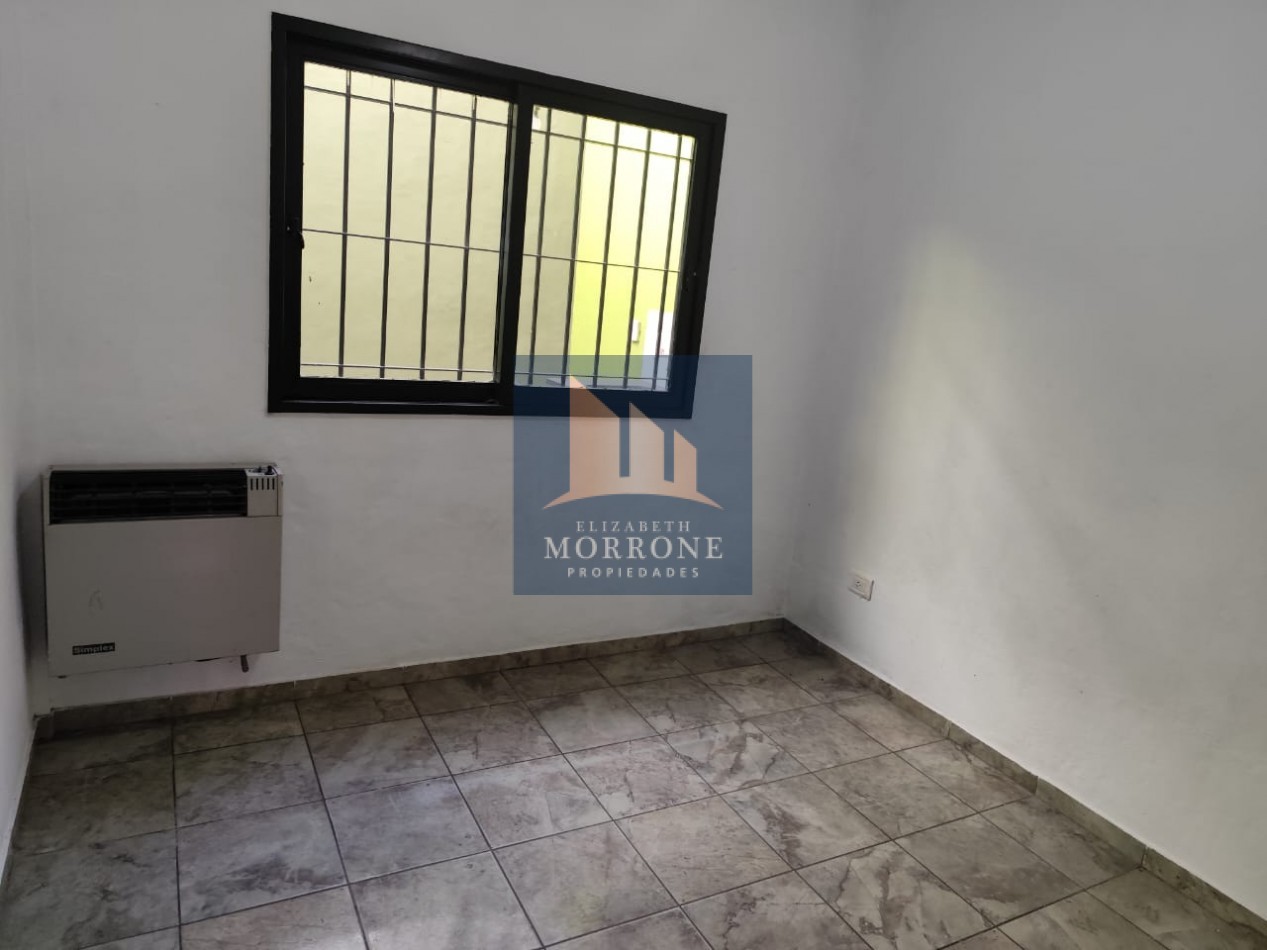 ALQUILER PH EN PLANTA BAJA POR INGRESO COMPARTIDO 3 AMBIENTES, CON PATIO, CHURRINCHE 4112 -TEMPERLEY-
