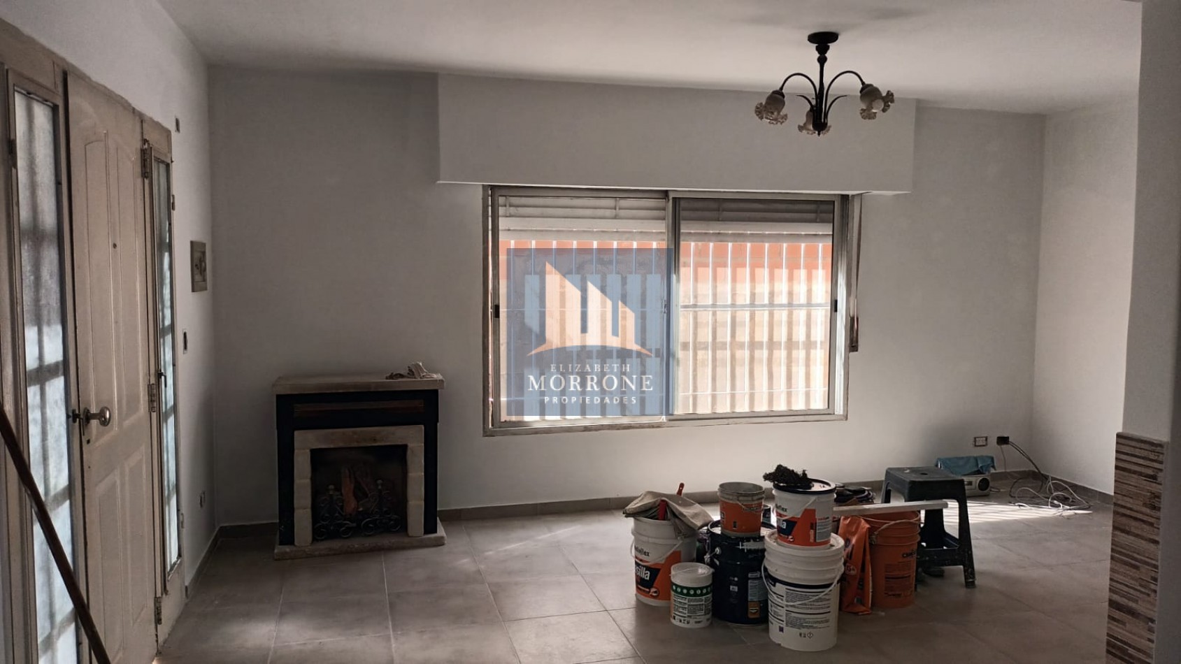 ALQUILER PH DOS AMBIENTES MUY ESPACIOSO SIN EXPENSAS -CHUBUT 762 SAN JOSE-