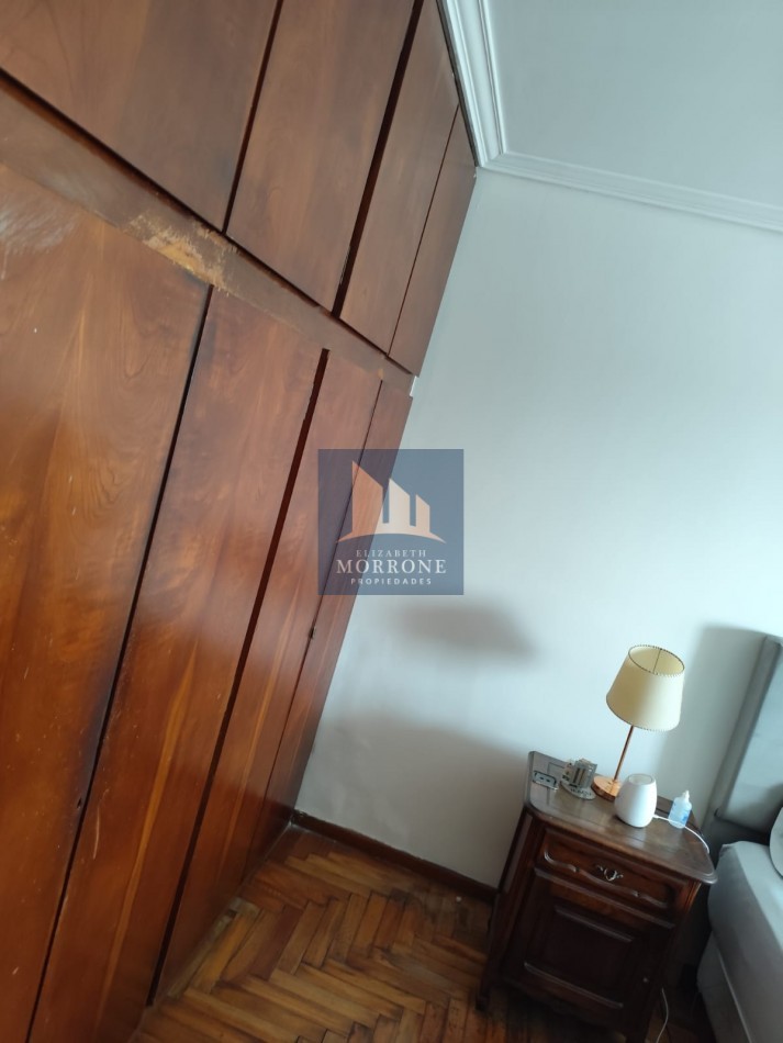 VENTA PISO COMPLETO EN EXCELENTE ZONA, DOS DORMITORIOS, TERRAZA, BALCON Y QUINCHO, AV EVA PERON 1480 -TEMPERLEY-